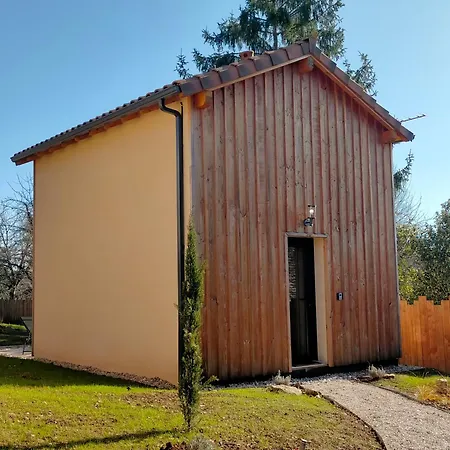 Le Clos De Roussieres