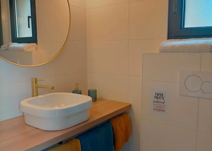 Le Clos De Roussieres 別荘